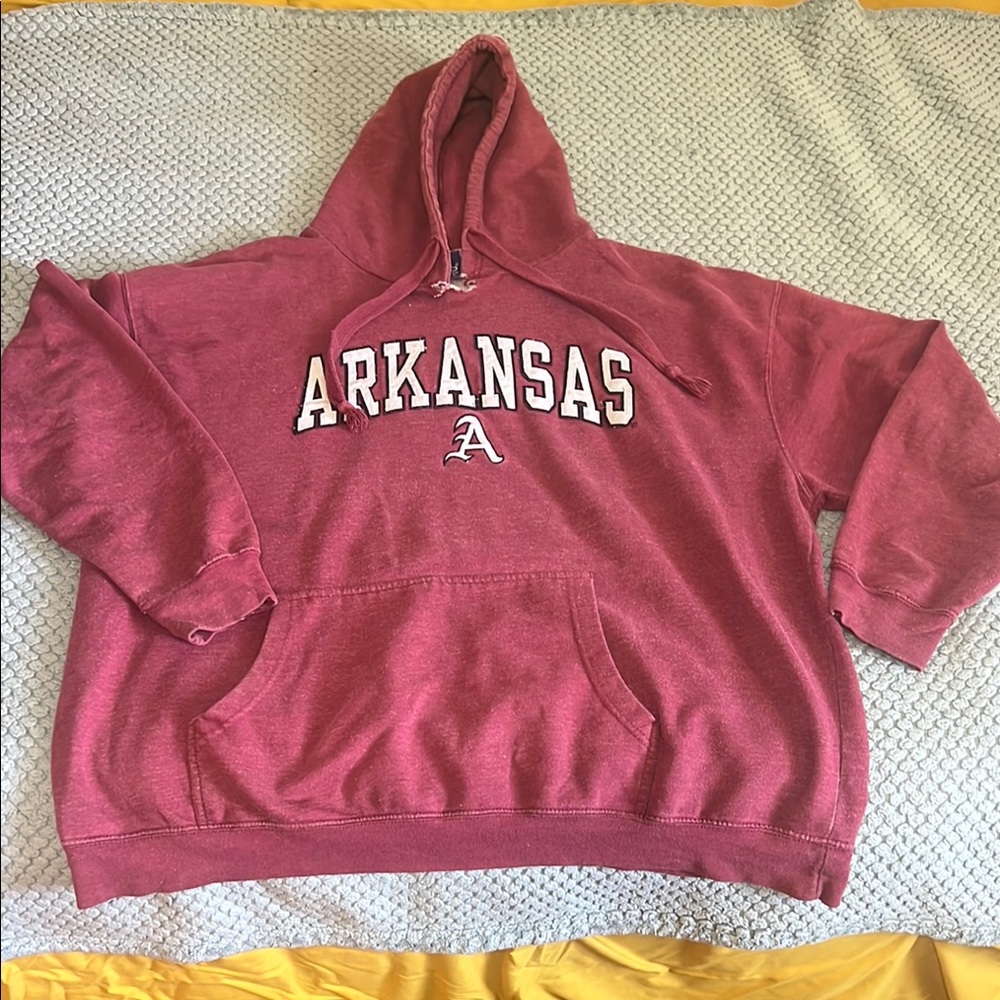 Arkansas Hoodie in Red